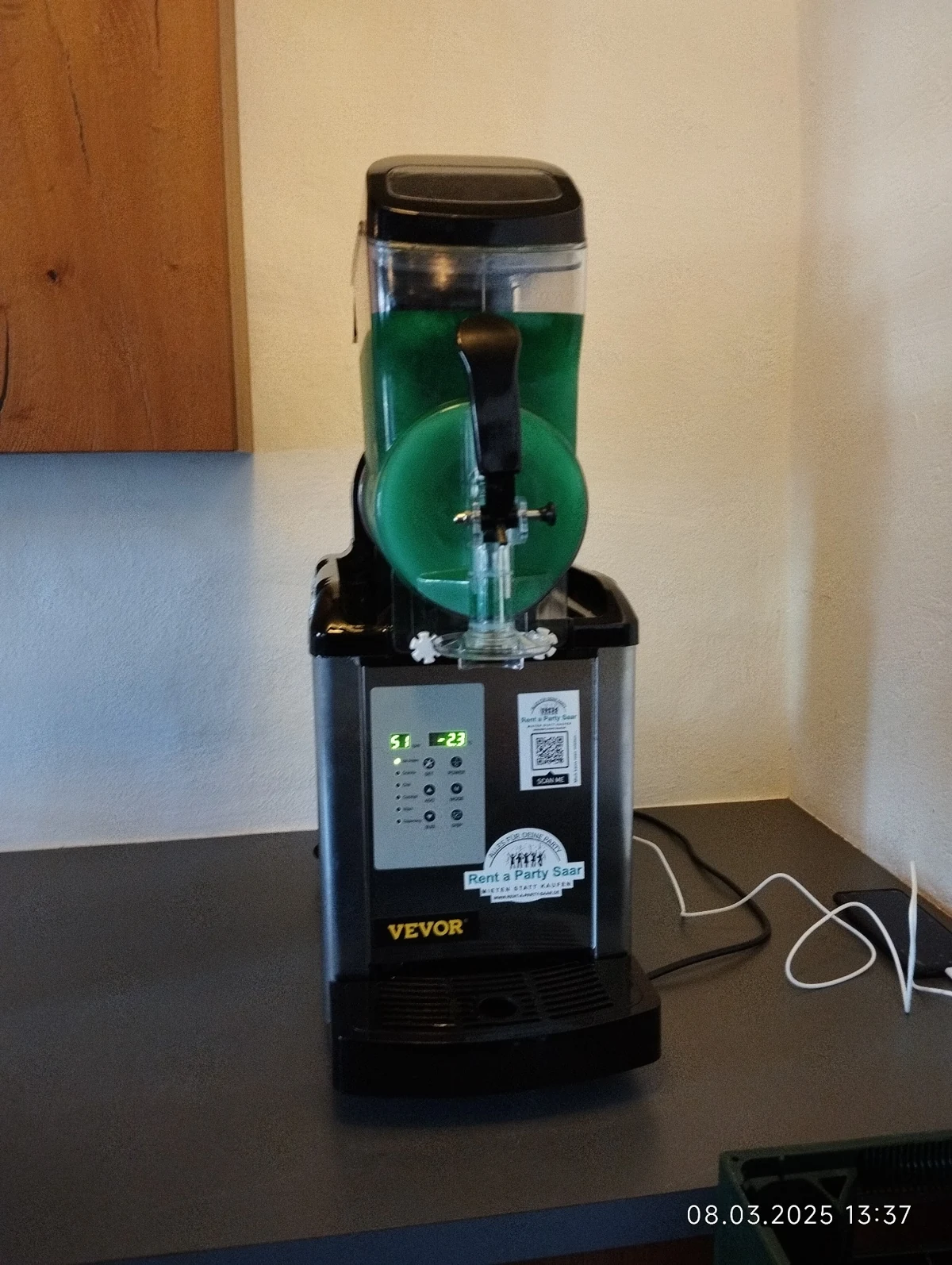 Slush-Eis-Maschine 1 × 6 Liter mit grünem Slush