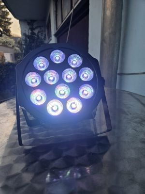 Akku Bühnenlicht (LED PAR Strahler)