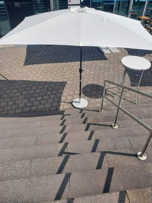 Sonnenschirm inkl. Granitständer